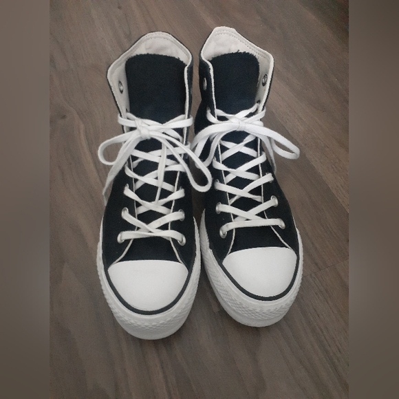 Converse Lift Platform High-Tops - Picture 2 of 10